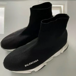 Balenciaga speed 1  - Balenciaga skor använda men i bra skick 