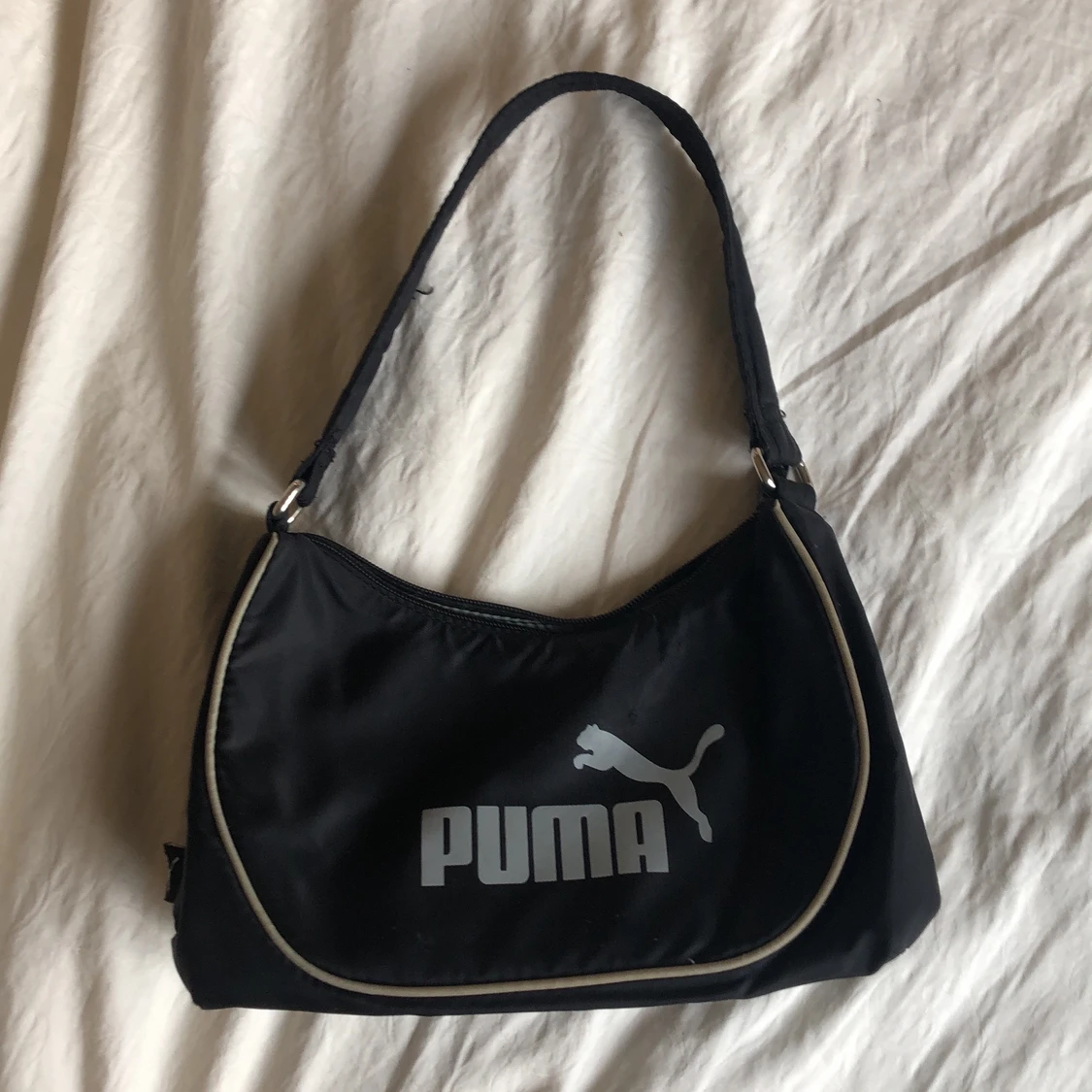 Puma shoulderbag!