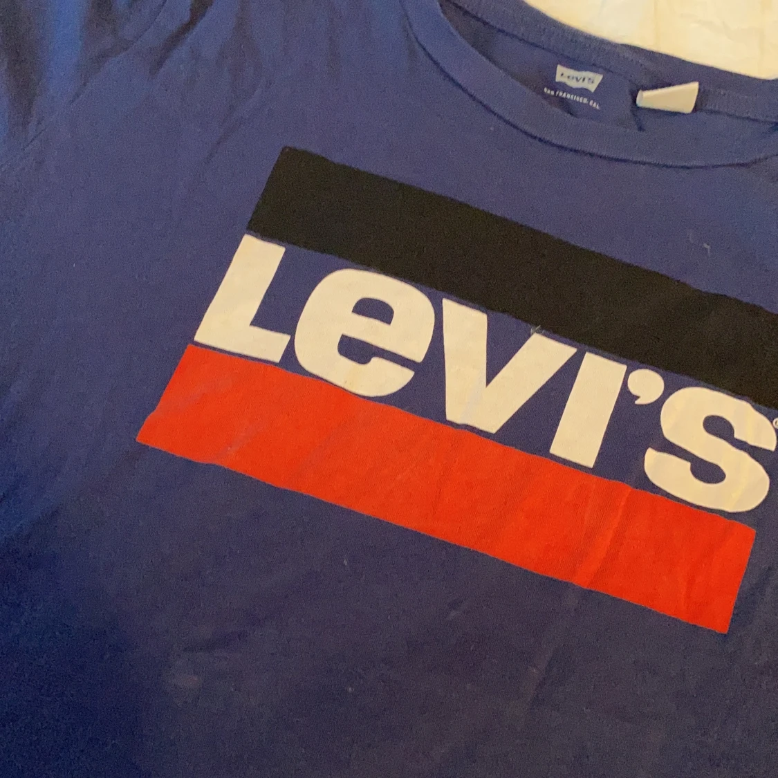En Äkta liv Levi’s t-shirt - 90