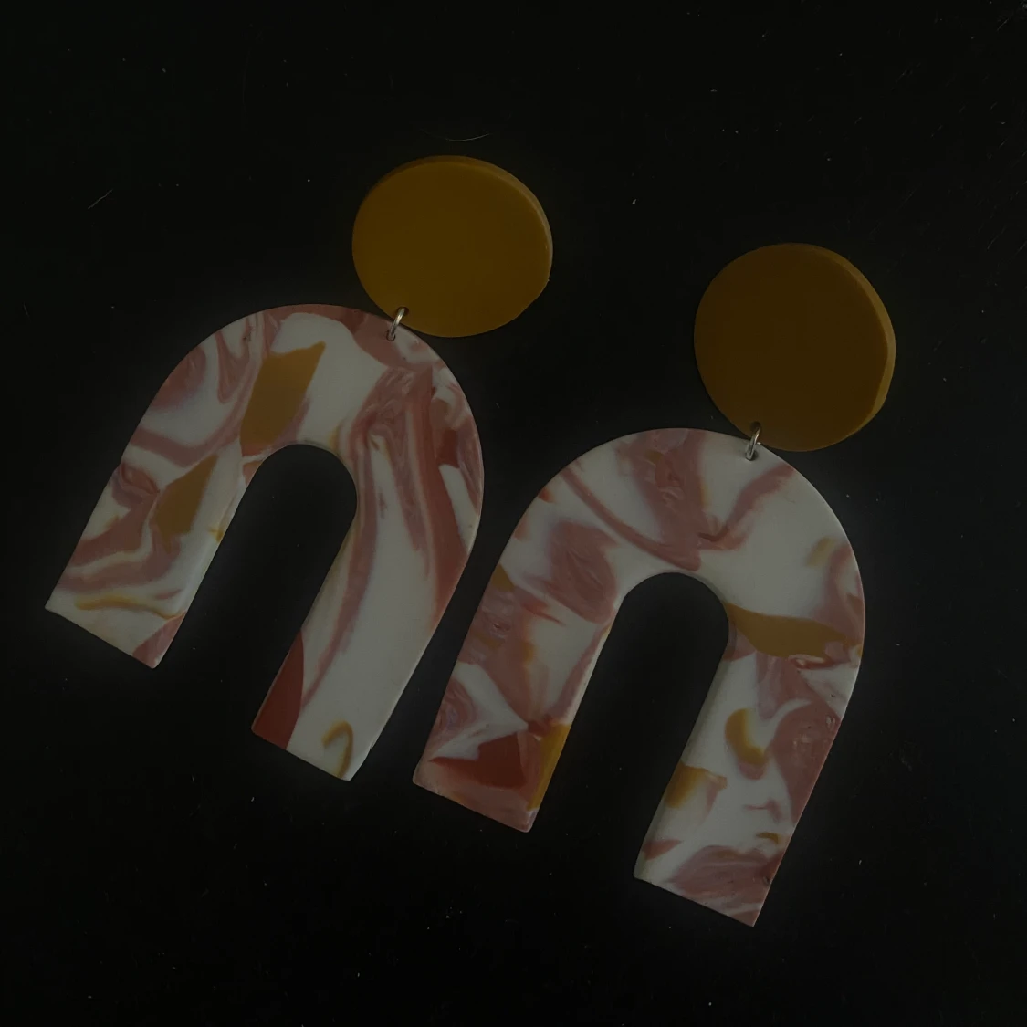 Örhängen i lera  - 91