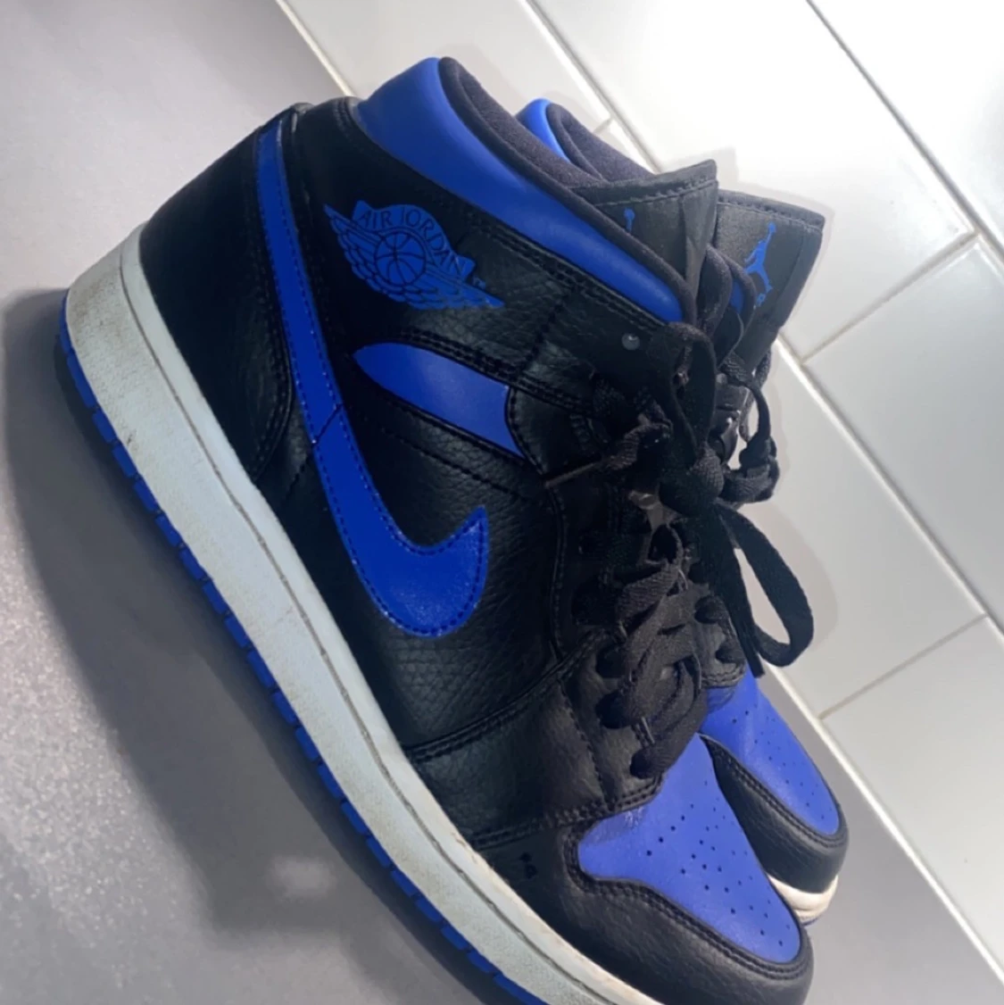 Jordan 1 mid ”Royal” 