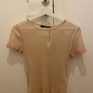 Glittrig topp - Glittrig topp