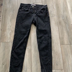 Zara jeans - Strl eur 40
