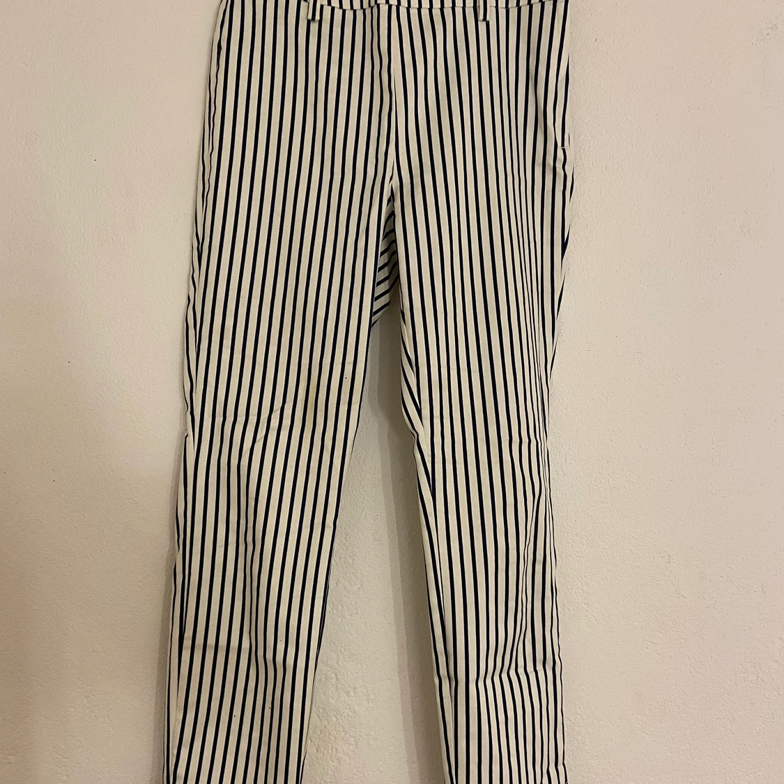 Kostymbyxor storlek 36 - 90