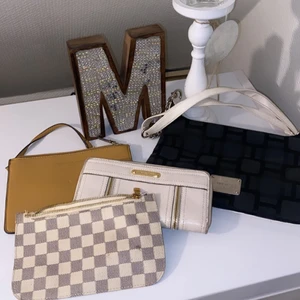 Necessärer/Plånbok  - Allt ni ser på bilden kostar 100kr/st + frakt 🤍 köpare står för frakt