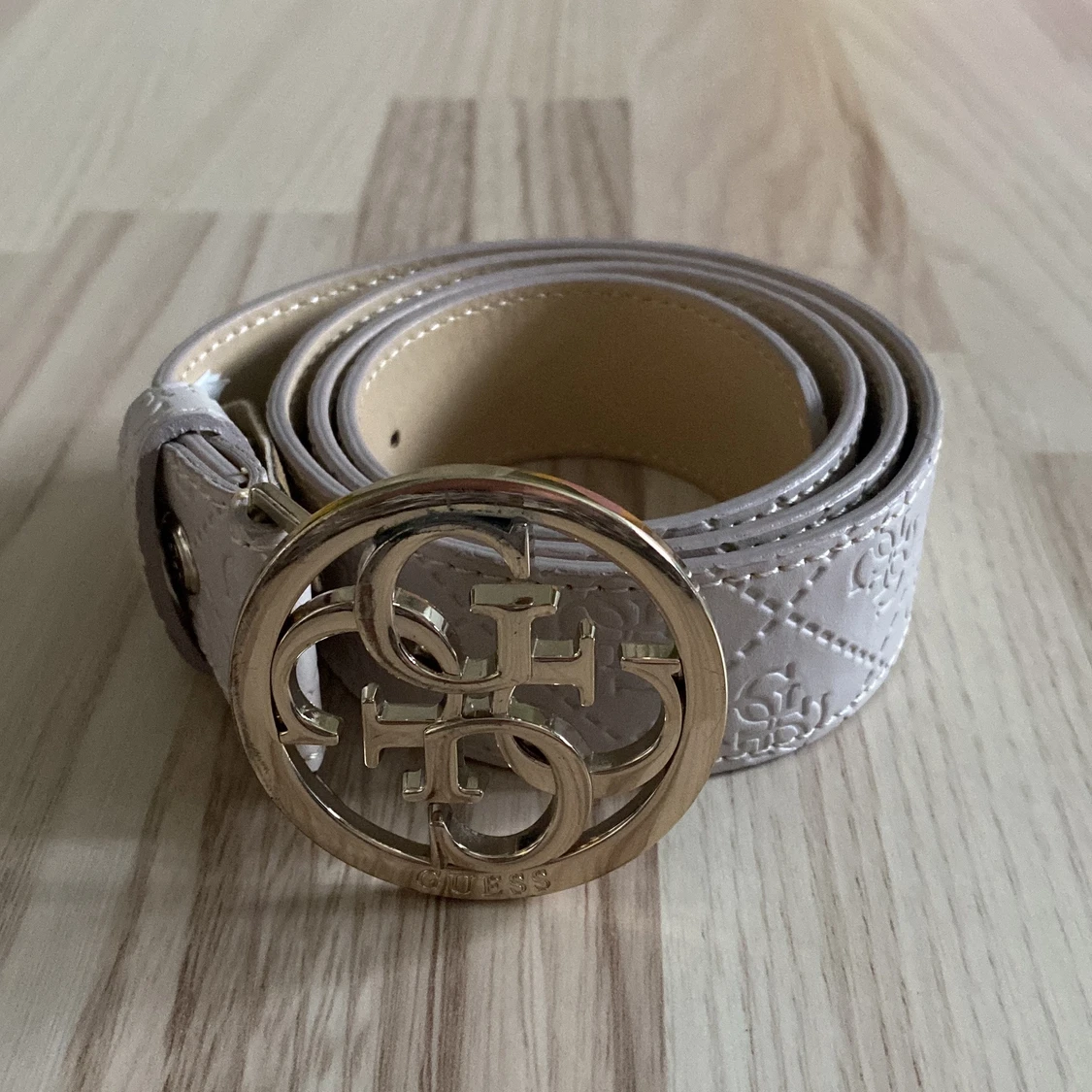 Guess bälte