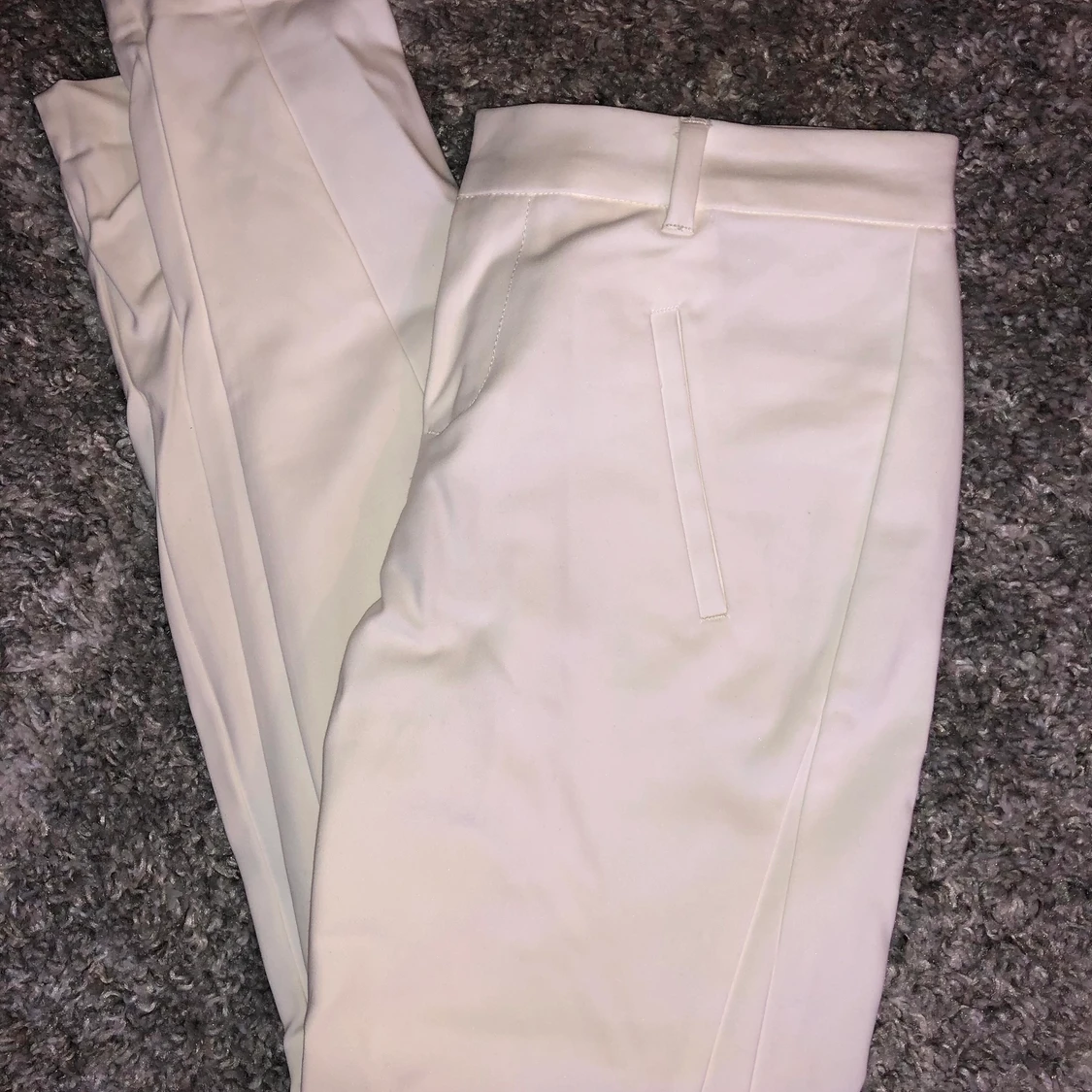 Helt nya kostymbyxor  - 90