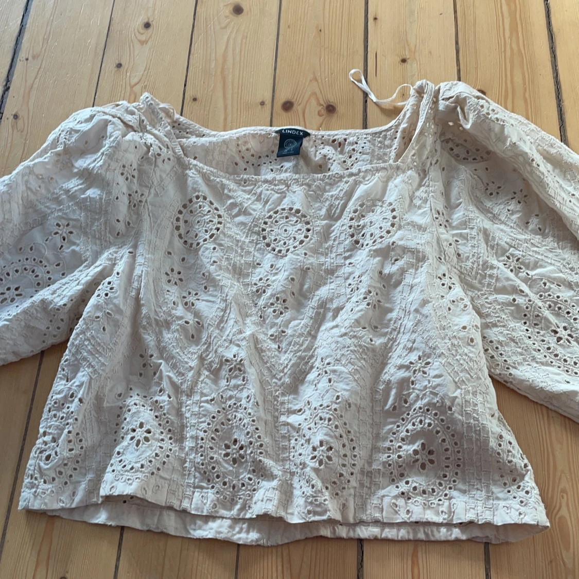 Jättefin blus från Lindex