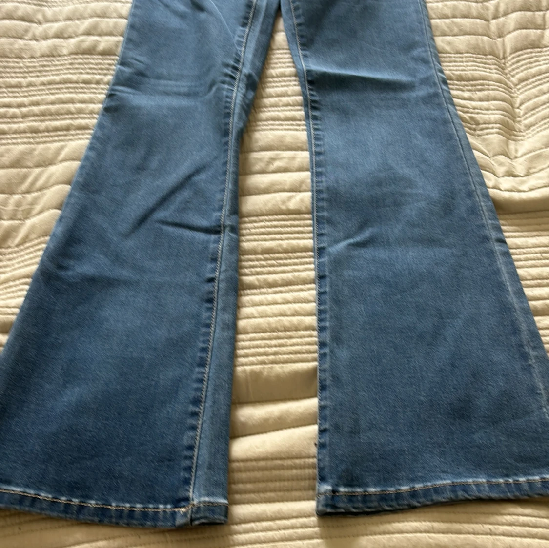 Blå bootcut jeans från ONLY, PRIS DIKUTERAS!!! - 1