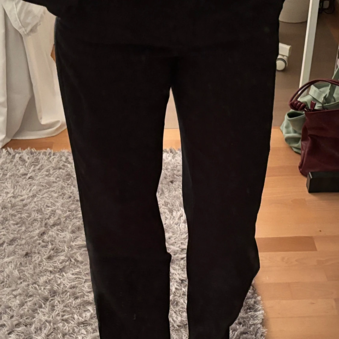 Svarta lågmidjade kostymbyxor - 1