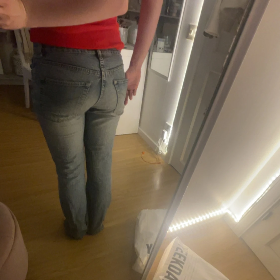 Ljusblå bootcut jeans från Lipp - 1