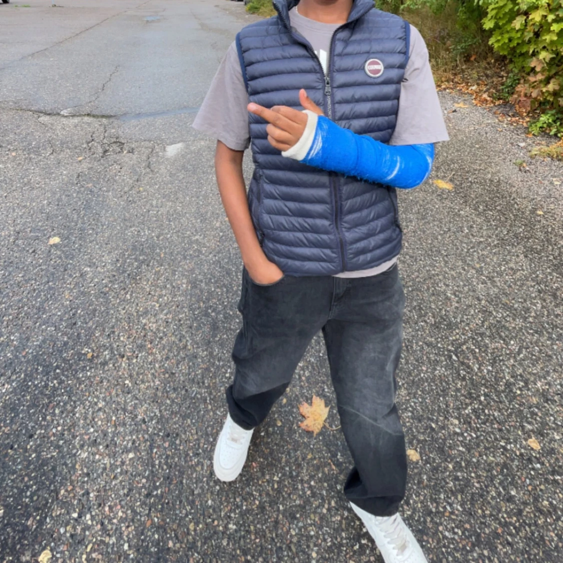 Mörkblå dunväst från Colmar - 1