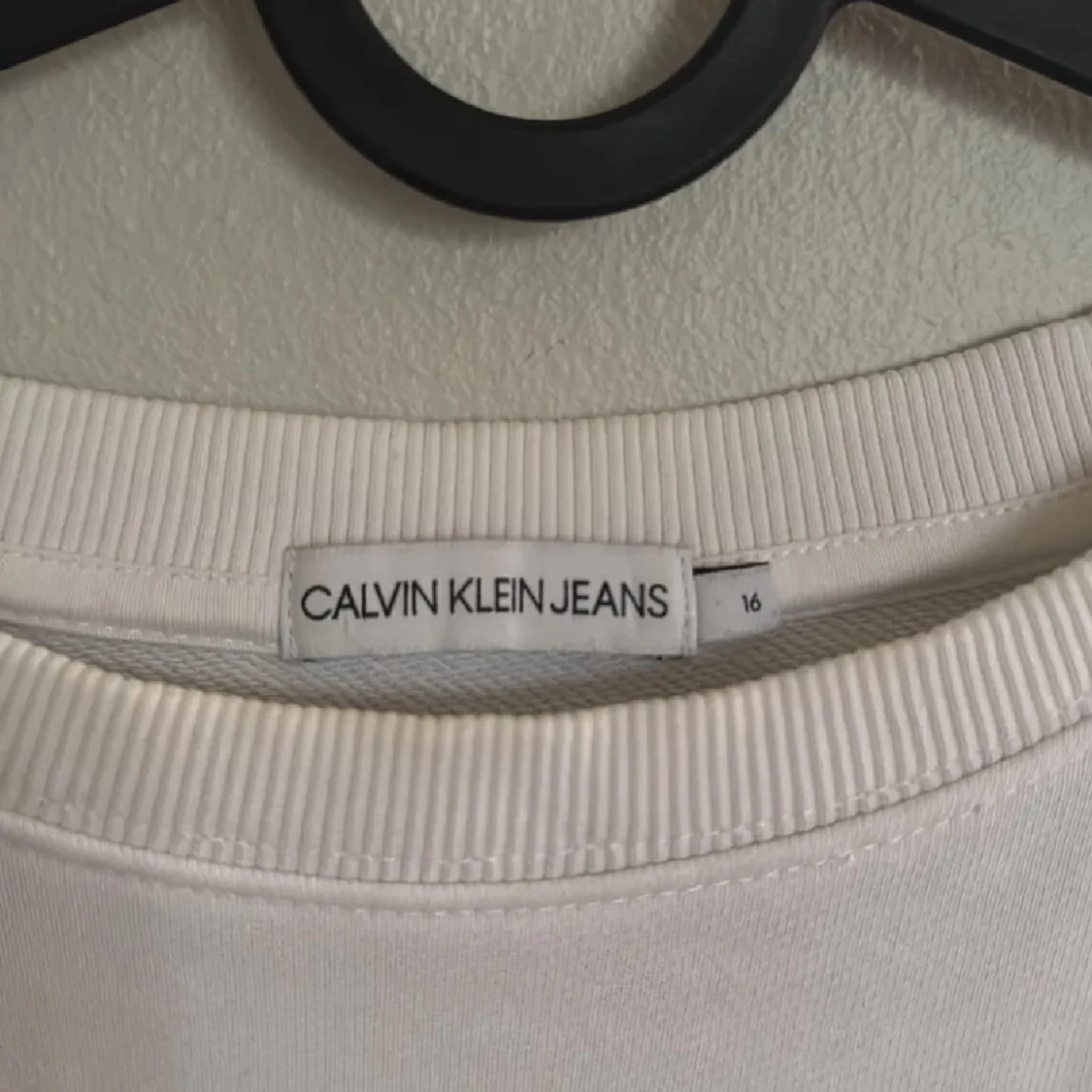 Vit Calvin Klein Jeans sweatshirt - 3