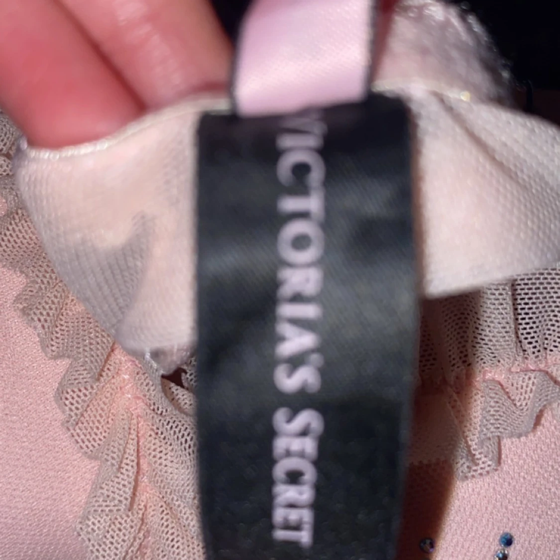 Rosa topp från Victoria's Secret - 1