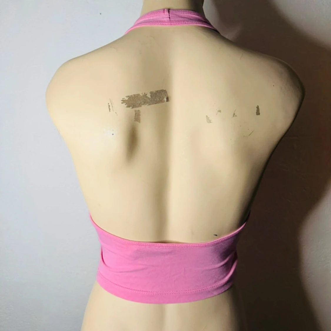 Rosa croppad halterneck-topp Asos - 1