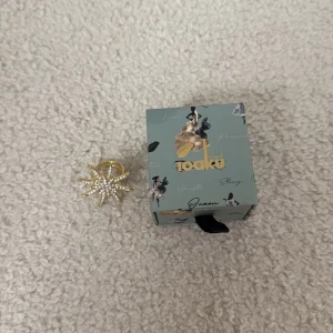 Ioaku ring  - Såå snygg! Nypris 899kr