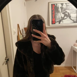 Pälsjacka - Fin pälsjacka 