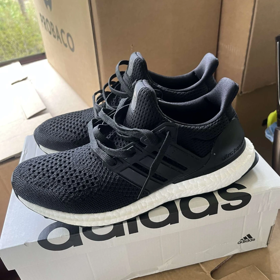 Svarta Adidas Ultraboost sneakers - 3