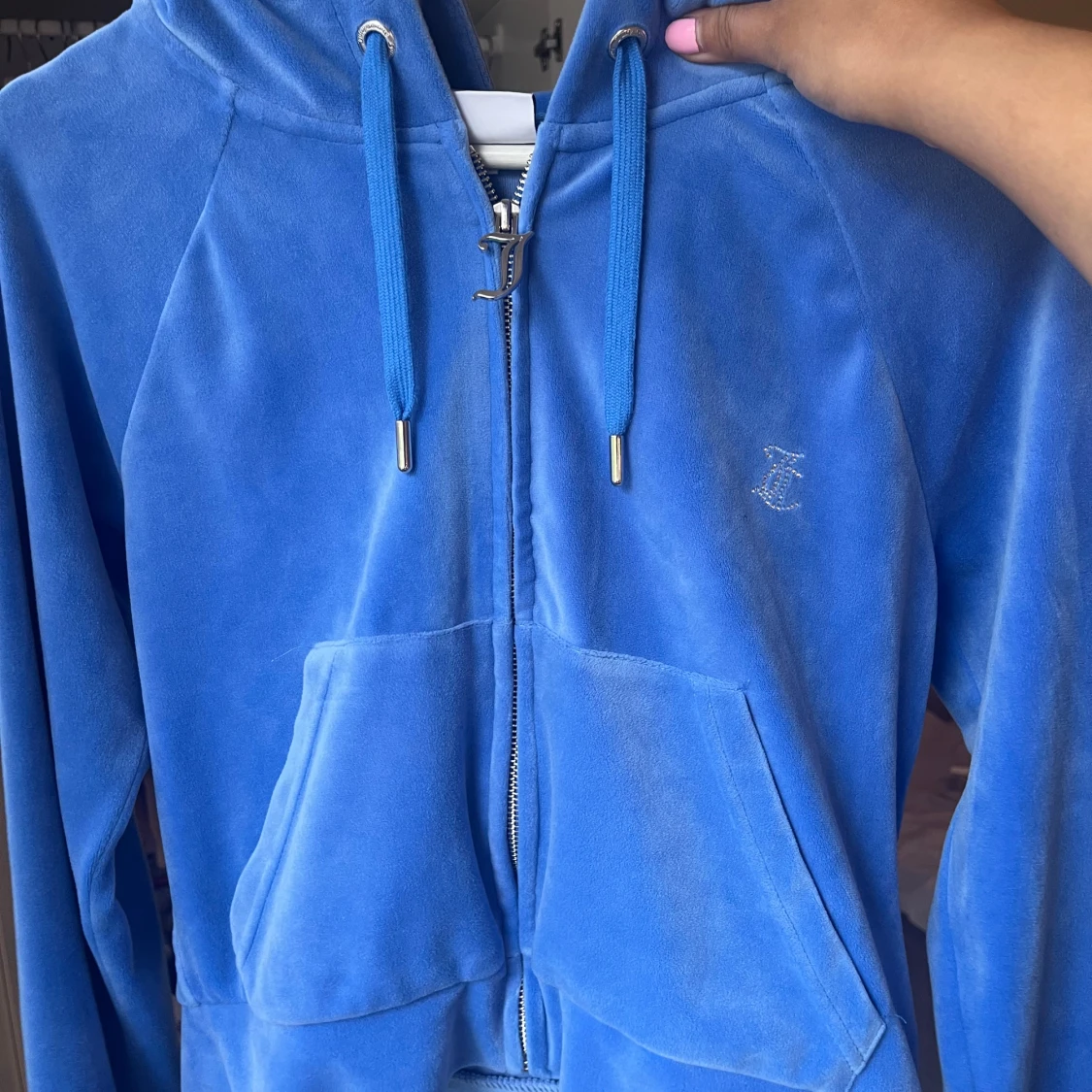 Blå velourjacka från Juicy Couture - 2