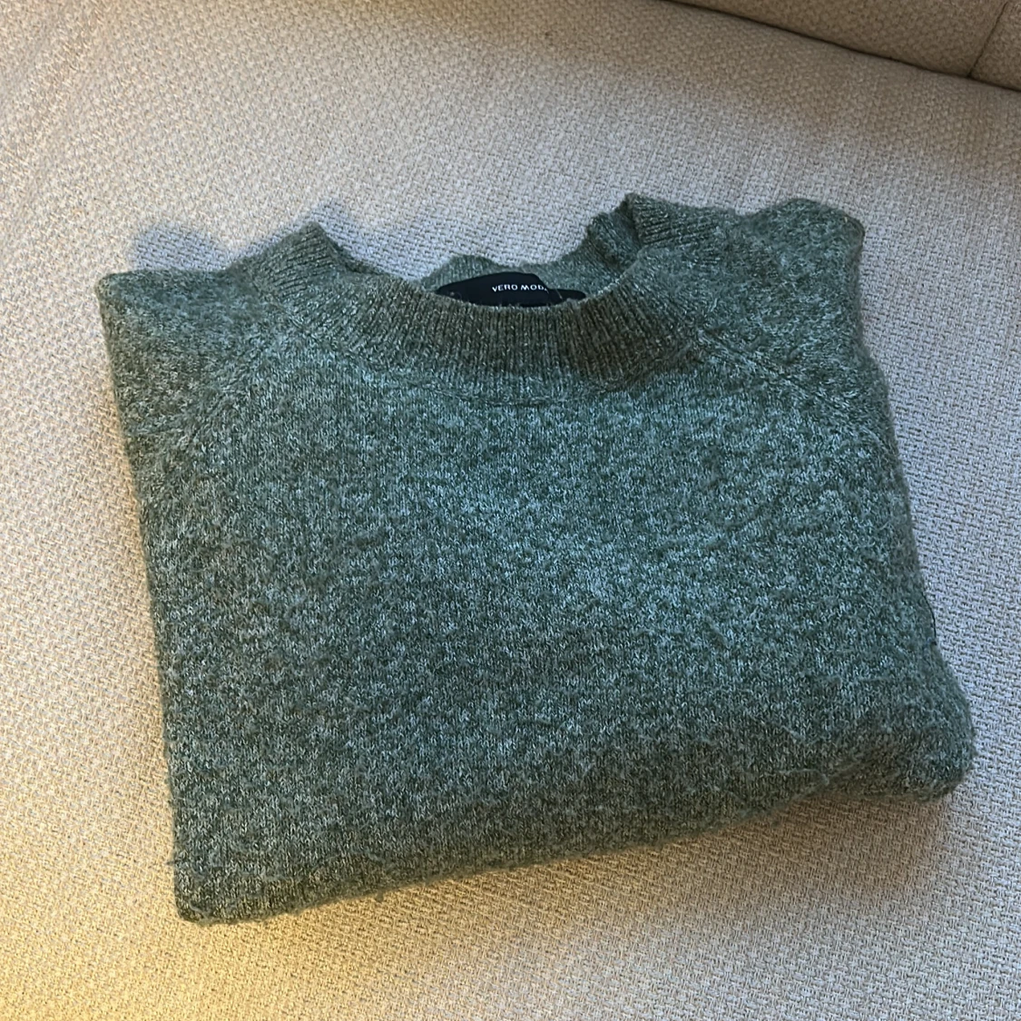Grön stickad tröja från Vero Moda - 3