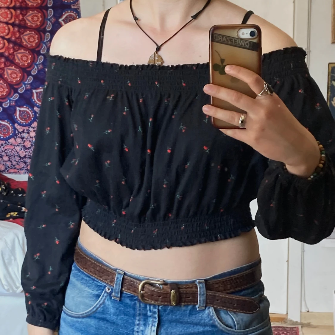 Svart blommig offshoulder blus från H&M, M - 2