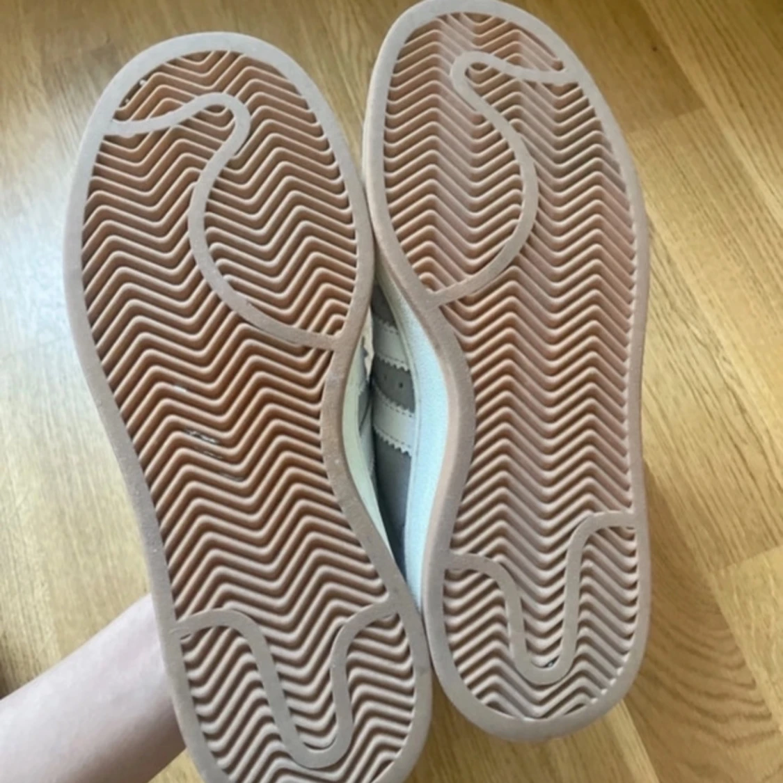 Grå Adidas campus sneakers, strl 38 - 4