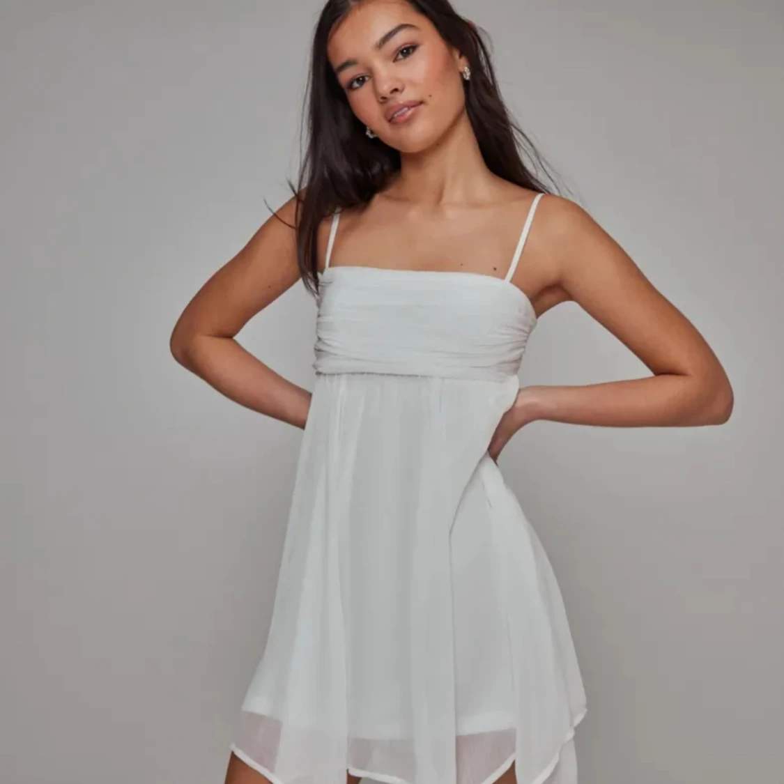 SommarklĂ€nnningđ