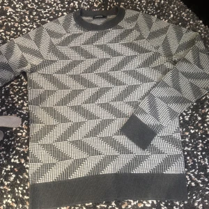  Tröja J.Lindeberg - Tröja från J.Lindeberg, storlek M.