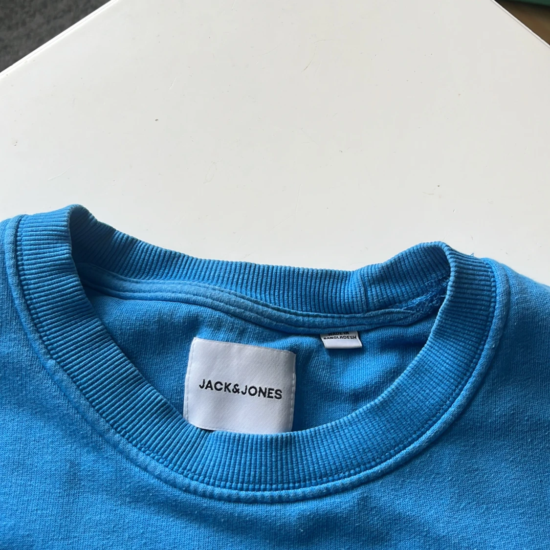 Blå sweatshirt från Jack & Jones - 1