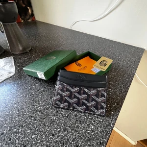 Korthållare  - Snyggt till outfit 