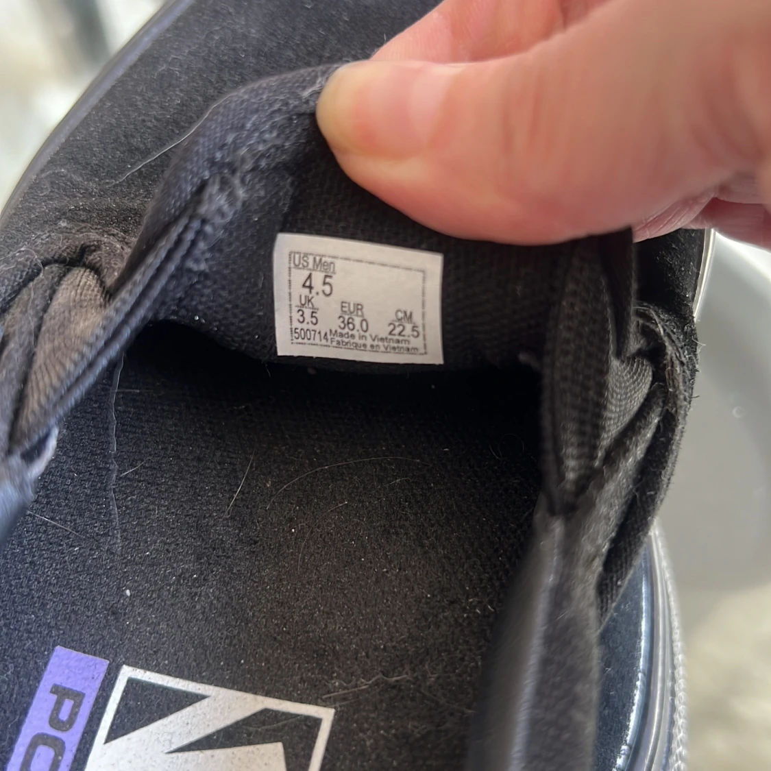 Svarta Vans PopCush slip-on skor - 3