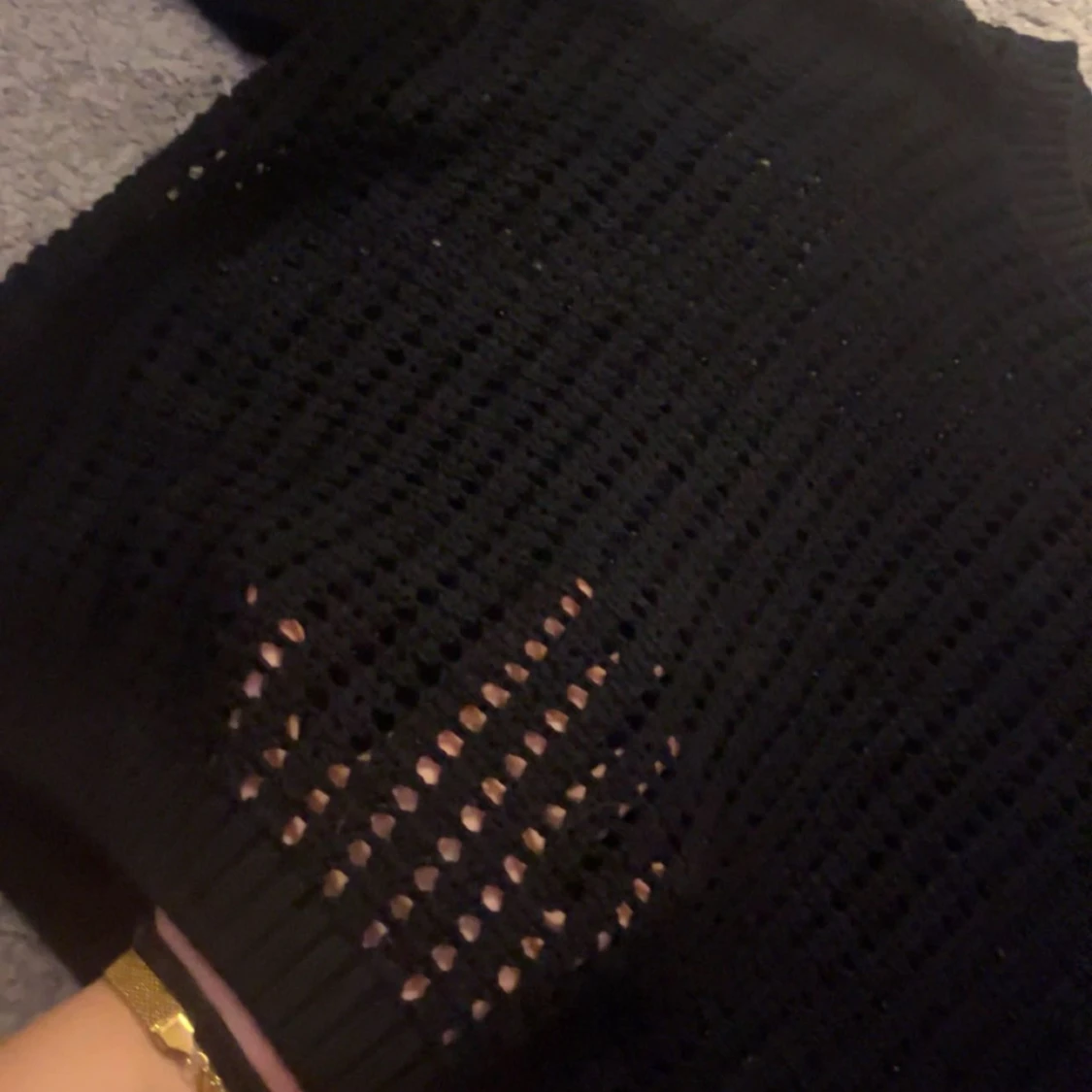 Svart stickad meshtröja - 1