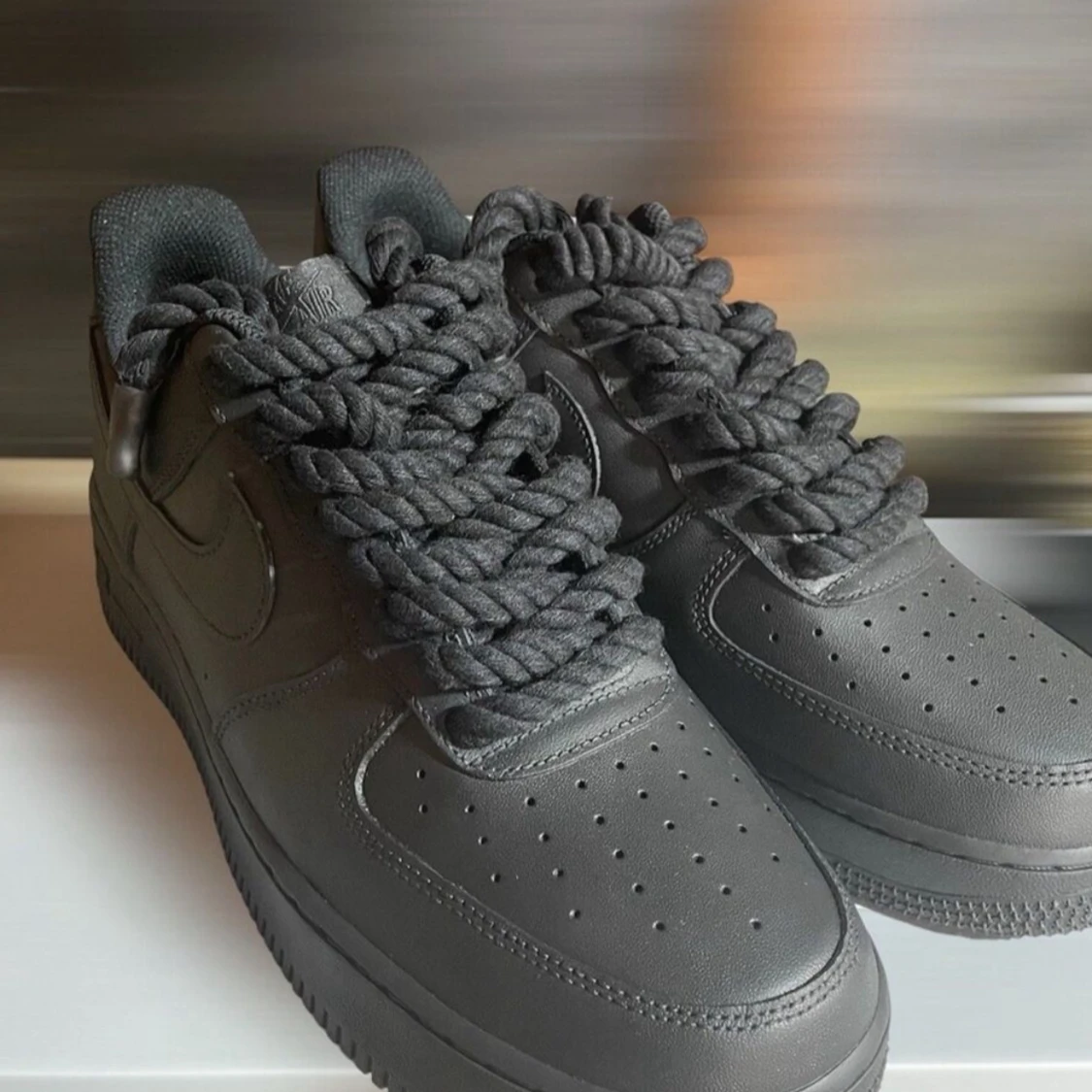 Nike Air Force 1 svart med chunky snören - 2