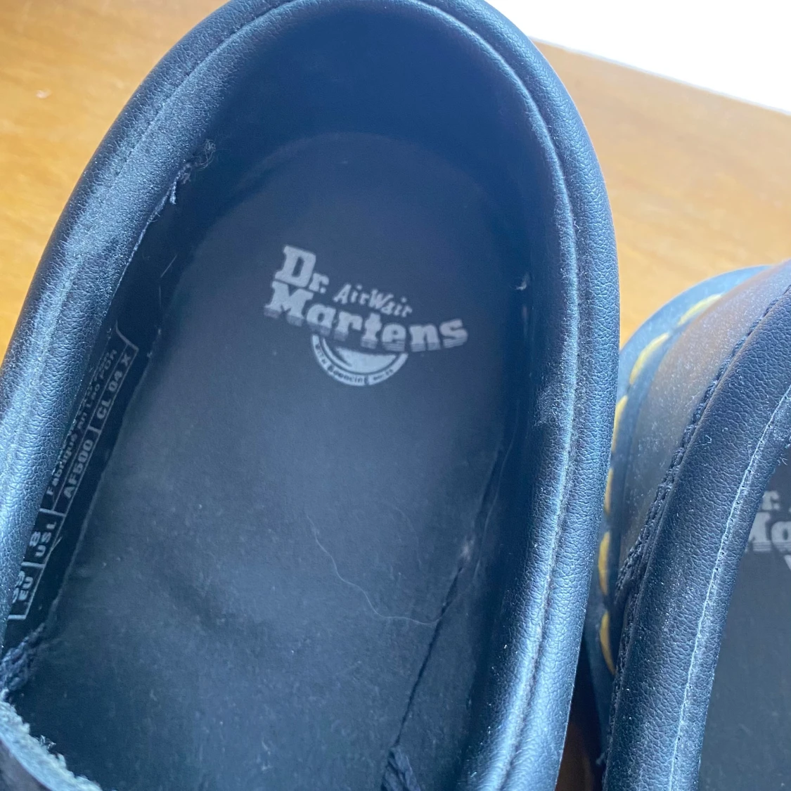  Dr. Martens 8053 - 3