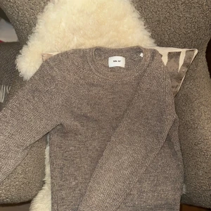 NN07 Stickad tröja - Säljer en snygg NN07 Stickad tröja för den blev för liten. Den är felfri och snygg. Storlek S.  OBS KOM MED BUD