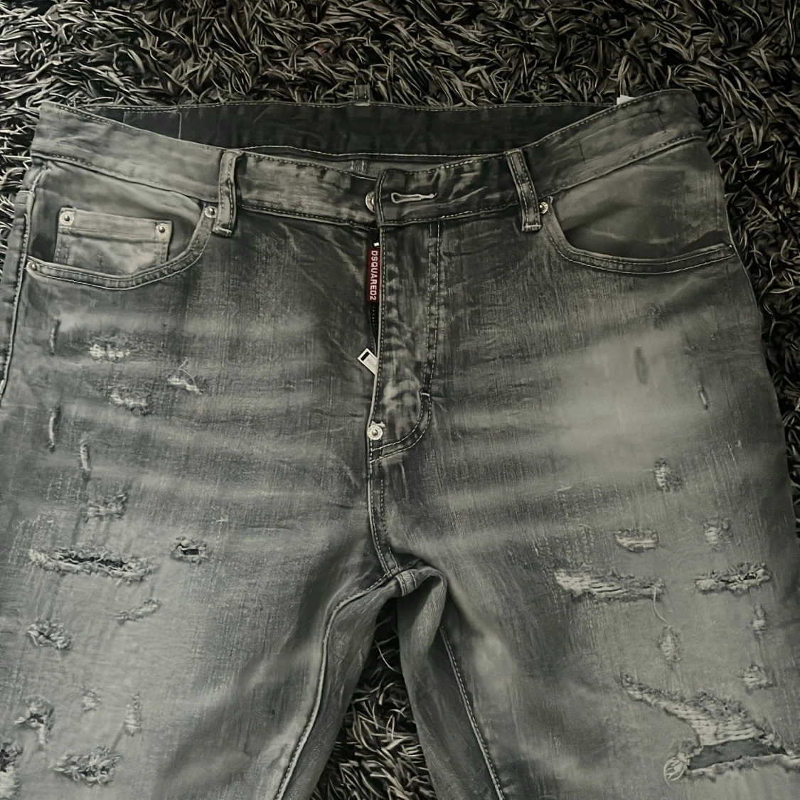 Grå slitna jeans från Dsquared2 - 1