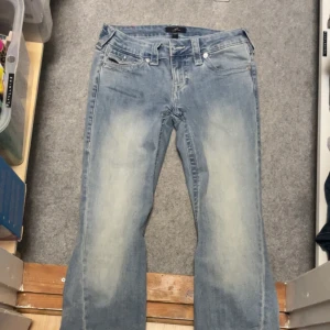 True Religion ljusblå jeans bootcut - True religon jeans
