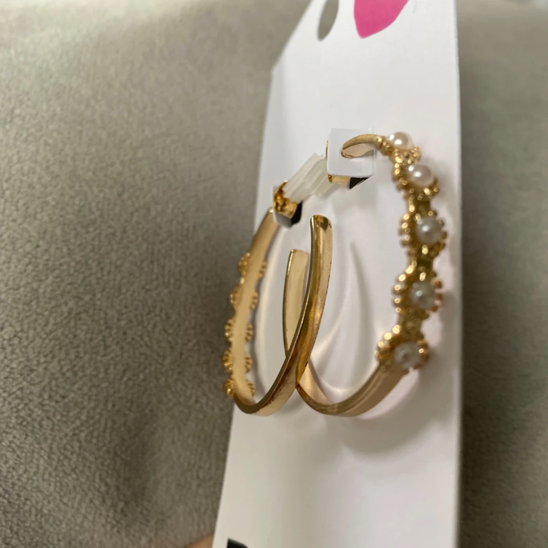 Guldiga örhängen! Hoop!  - 1