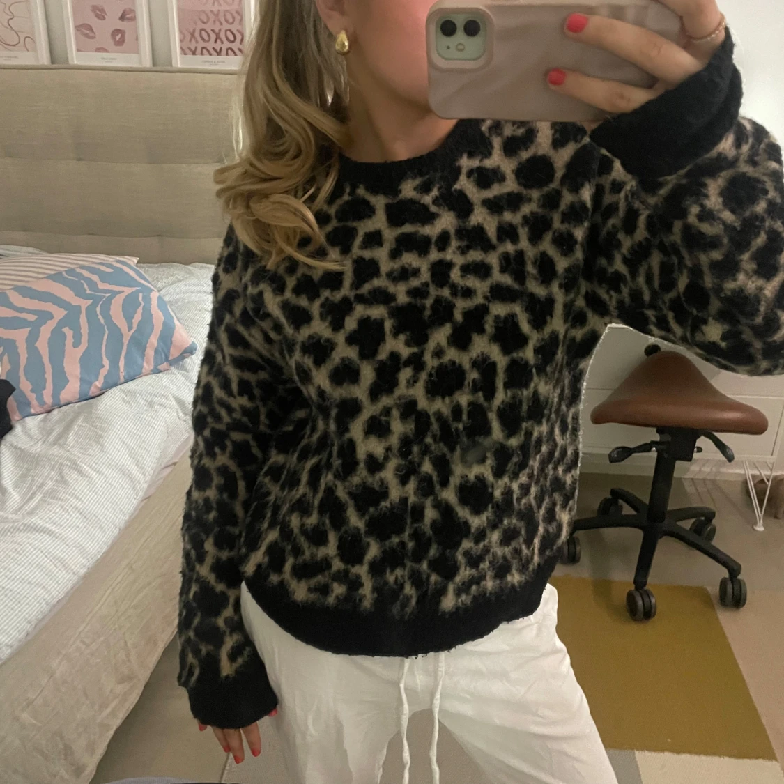 Leopardmönstrad tröja - 1