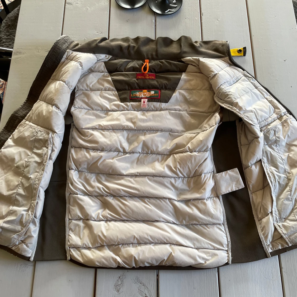 Mörk grön dunväst från Parajumpers - 2