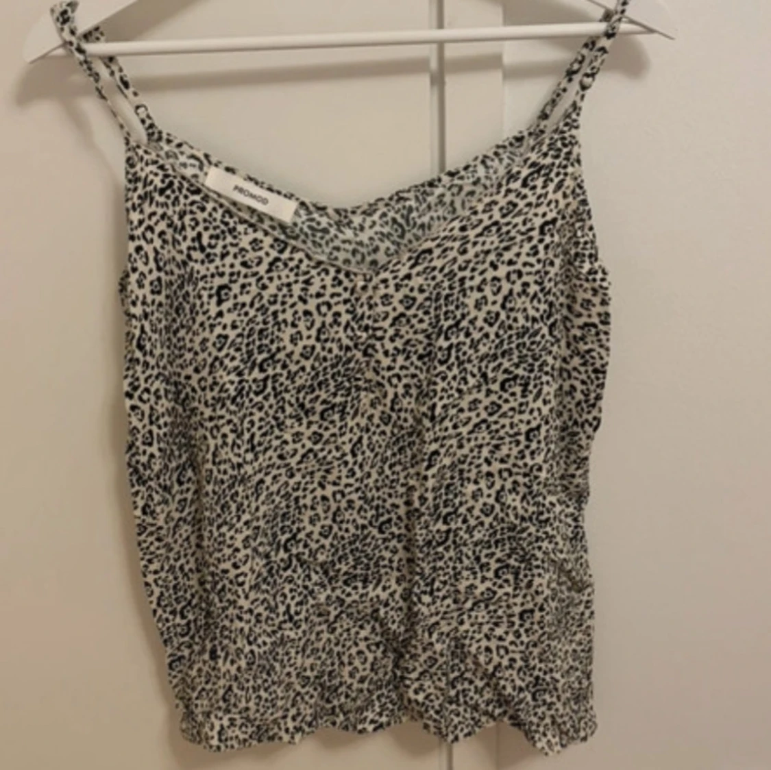 Leopardmönstrad linnetopp från Promod - 1