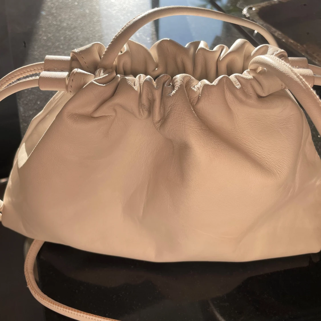 Vit clutch väska COS - 3