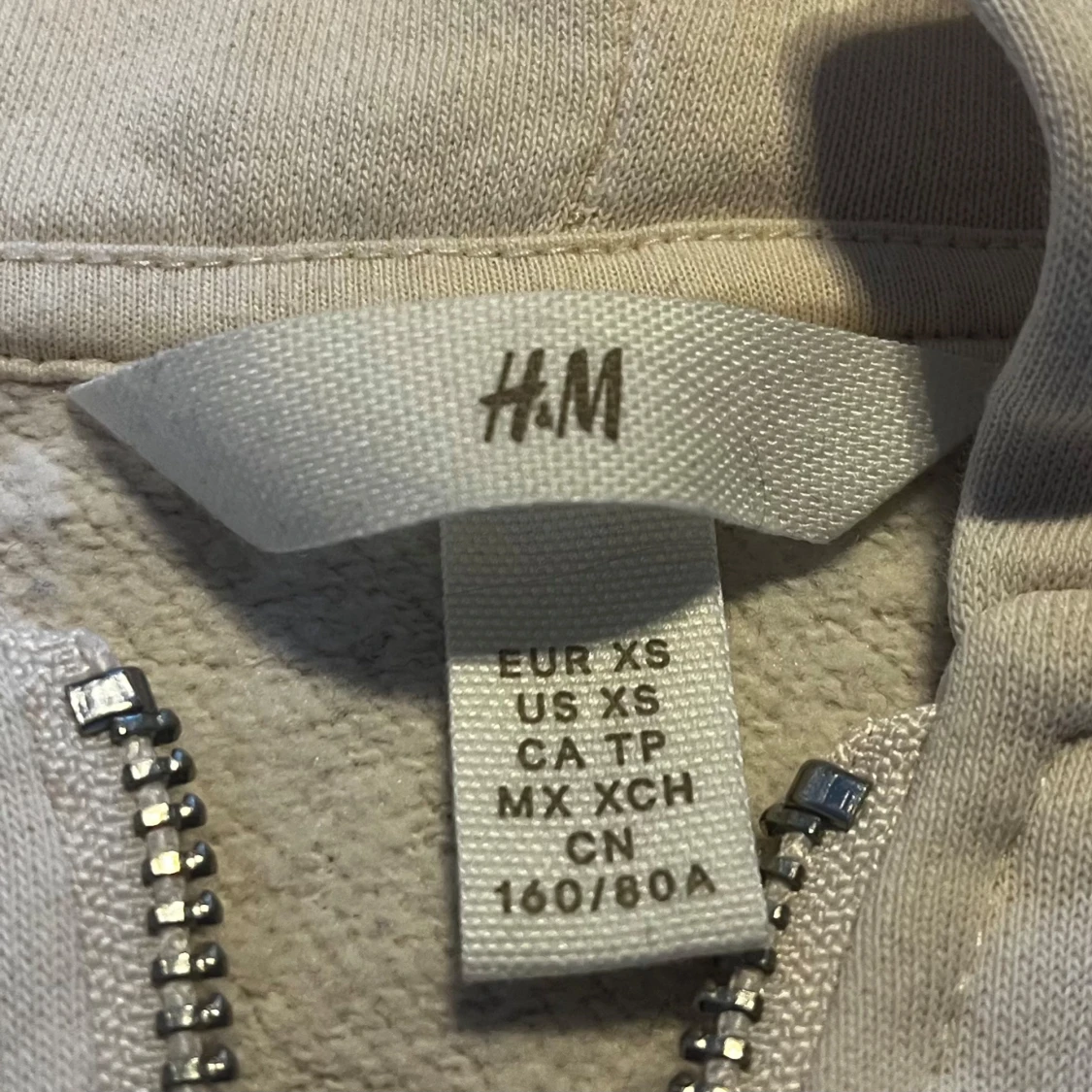 Santa Monica hoodie från H&M - 3