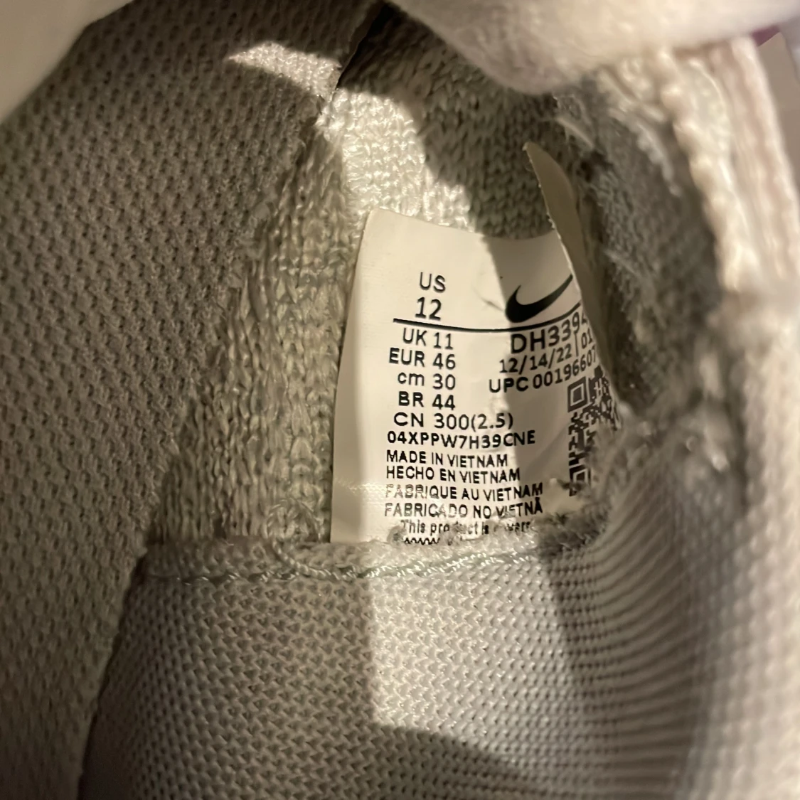 Nike löparskor i vitt och orange - 1