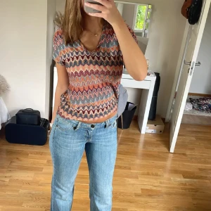 Missoni liknande topp  - Säljer denna så fina missoni liknande topp som jag köpte på Plick men den tyvär inte har kommit till användning (Lånade bilder från hon jag köpte av).storlek s/m💓