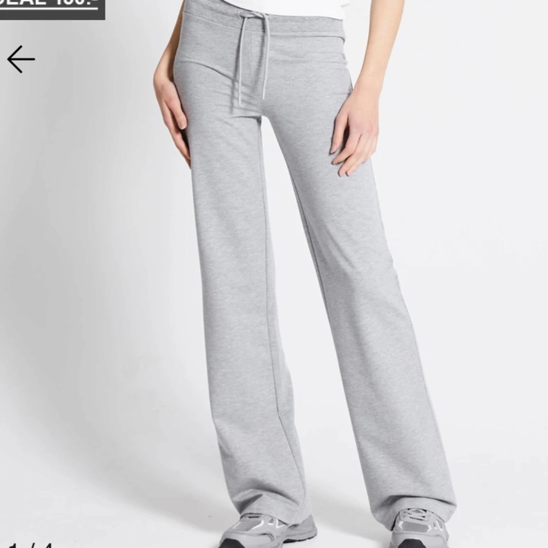 Grå mjukisbyxor med snörning