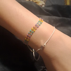  armband från Swarovski, aldrig använd - Ett armband från Swarovski 