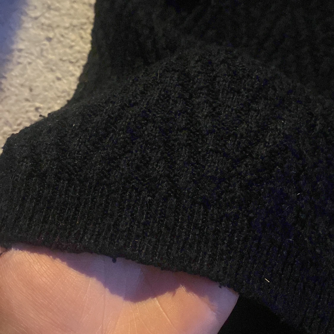 Svart stickad tröja från Vero Moda - 2