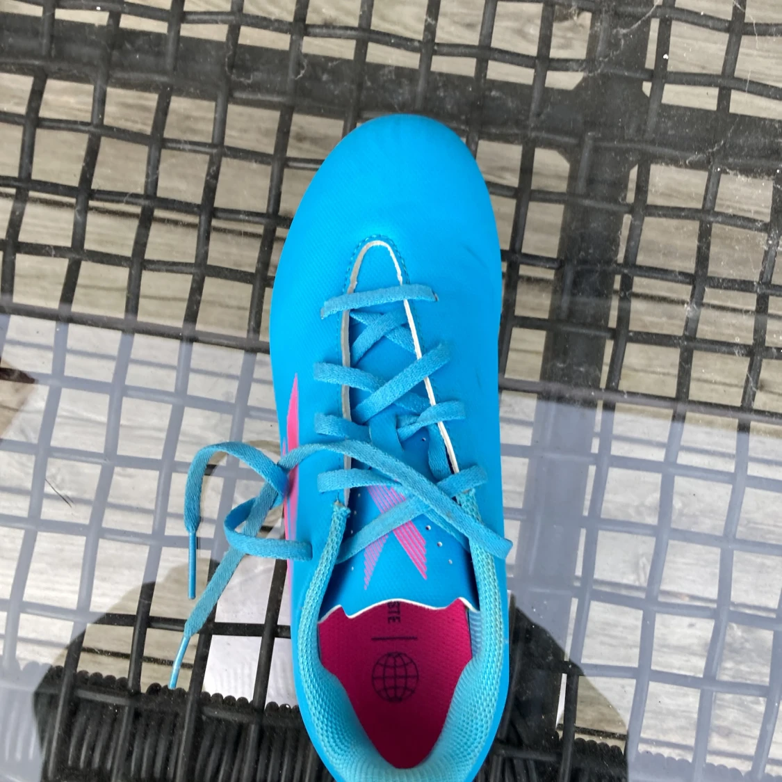 Blå fotbollsskor från Adidas - 4