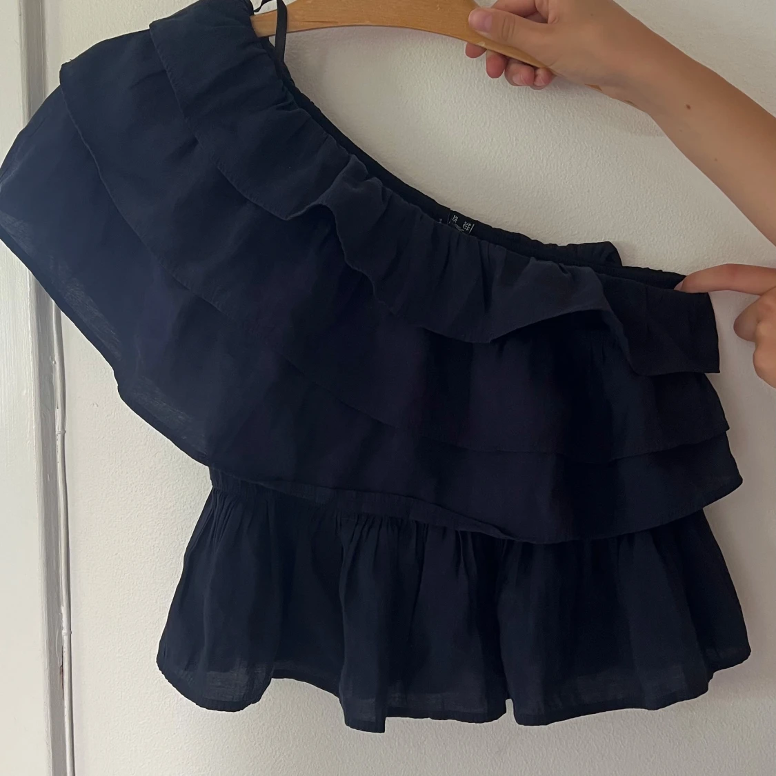 Marinblå oneshoulder topp - 3